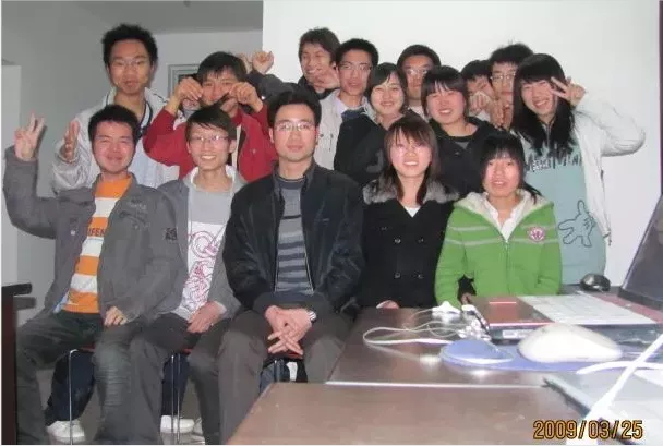 砥砺奋进11年，从15名学员到累计育才突破100万人次！初心不改，马哥教育在路上....